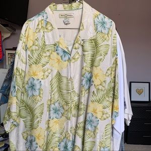 💯% silk Tommy Bahama shirt